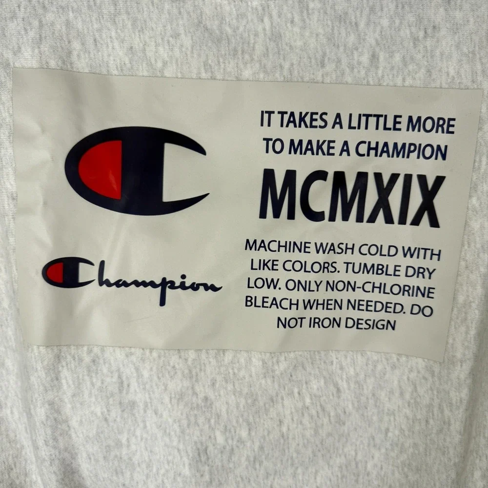 Champion Sweatshirt‎ Mens Medium Gray Crewneck Pullover Reverse Weave New